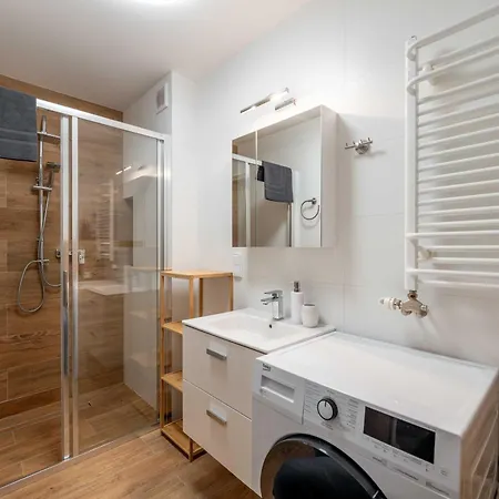 Nad Zylica Przy Deptaku - Dream *